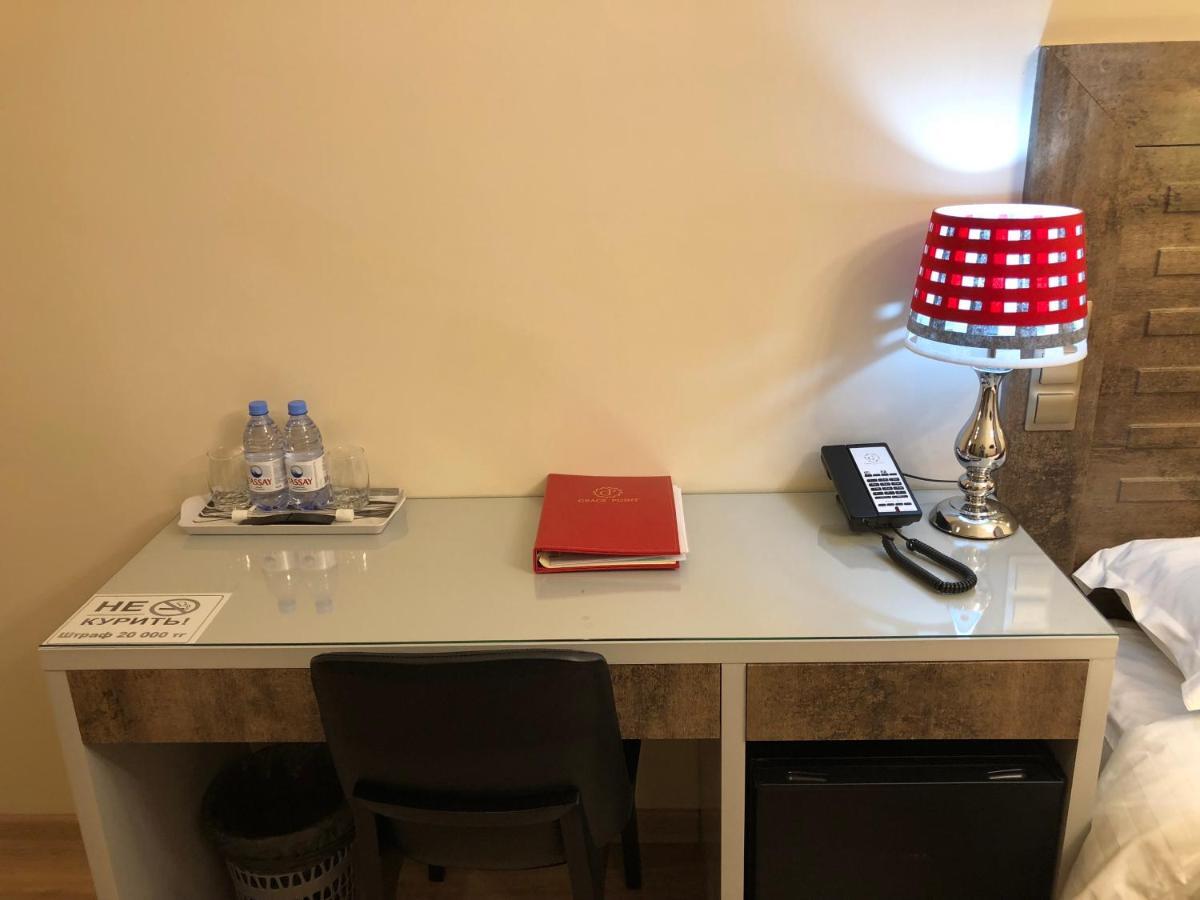 Grace Point Hotel Nur-Sultan  Room photo