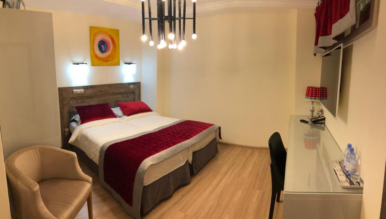 Grace Point Hotel Nur-Sultan  Room photo